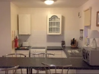 Sandown Apartment 