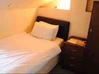 Lucroft Guesthouse 3*
