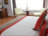 Santiago De Compostella Suites Hotel 