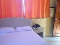 Hostal Manta Tropical 