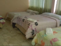 Puerto Manta Hostal 