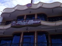 House Center Hotel 