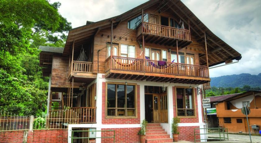Dragonfly Inn B&B Mindo 