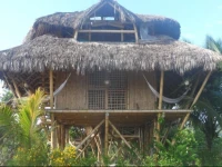Hosteria Las Lagunas Mompiche 