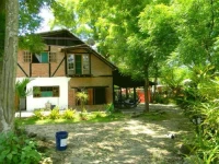 Hostal Lumaga 