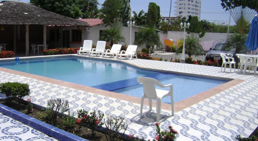 Hosteria Palmira Mar Tonsupa 