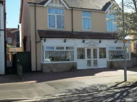 Chantry Villa Hotel 