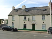 Old Castle Farm Guest House 3*