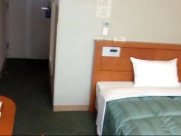 Hotel Route-Inn Fukaya Ekimae 