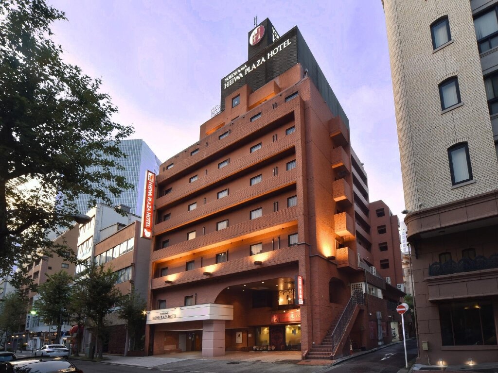 Yokohama Heiwa Plaza Hotel 