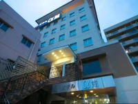 Hotel О± Kan 