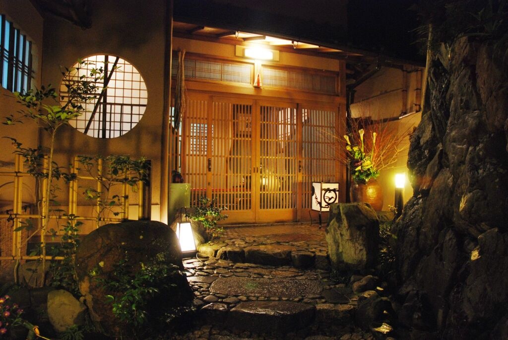 Yadoya Manjiro 3*