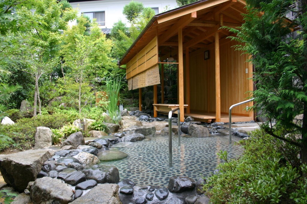 Izumiya Zenbe 