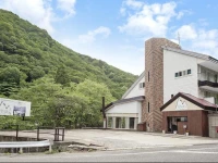 Tenjin Lodge 