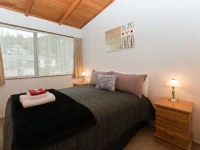 Swiss Chalet Lodge Motel 4*