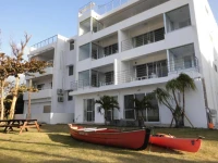 Beach Room 