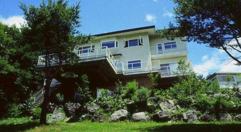 Pension & Cottage Mont et Lac 
