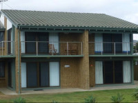 Sun & Surf Apartment