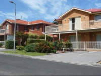 Angelas Guest House 