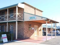Sandstock Motor Inn 