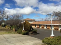White Lanterns Motel 