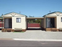 Jackos Holiday Cabins 