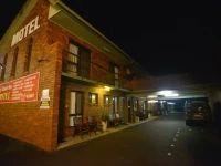Coast Inn Motel 3*