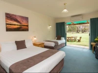 Big River Motor Inn 