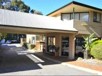 Central Deborah Motel 