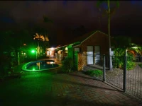 Beach n Reef Motel 