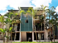 Spring Hill Mews Apartments 