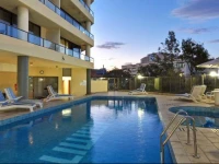 Summit Apartments 