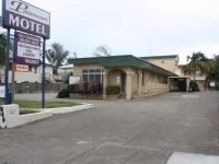 Paramount Motel 