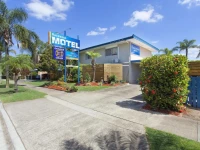 Raceways Motel 4*