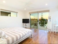Cocos Court 21 