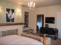 Jones On Wilson Boutique B&B 