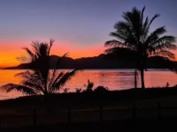Cardwell Beachfront Motel 