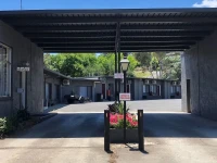 Castle Motel 