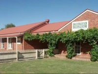 Chiltern Colonial Motor Inn 