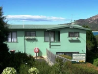 Coles Bay Waterfronter 1 