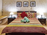 Underground Bed & Breakfast 