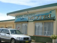 Alpine Country Motel 