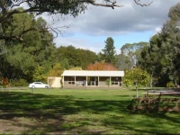 Camawald Coonawarra Cottage B&B 
