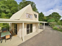Cooroy Country Cottages 