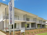 Cooroy Luxury Motel Apartments 