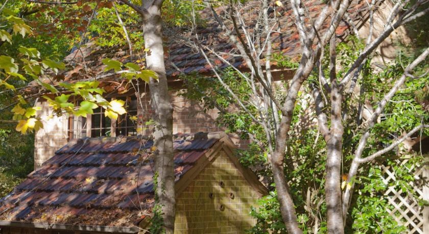 Crafers Cottages 