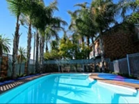 Cattlemans Country Motor Inn & Serviced Apartments 