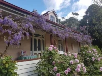Hawthorn Lodge 