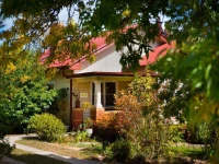 The Raglan 