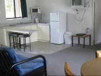 River Village Motel & Holiday Units 